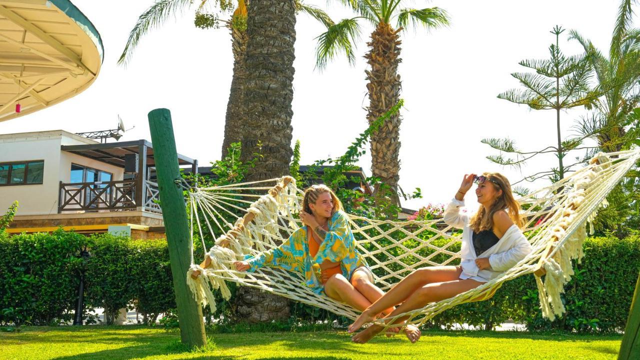 Crystal Family Resort & Spa Belek Exterior foto