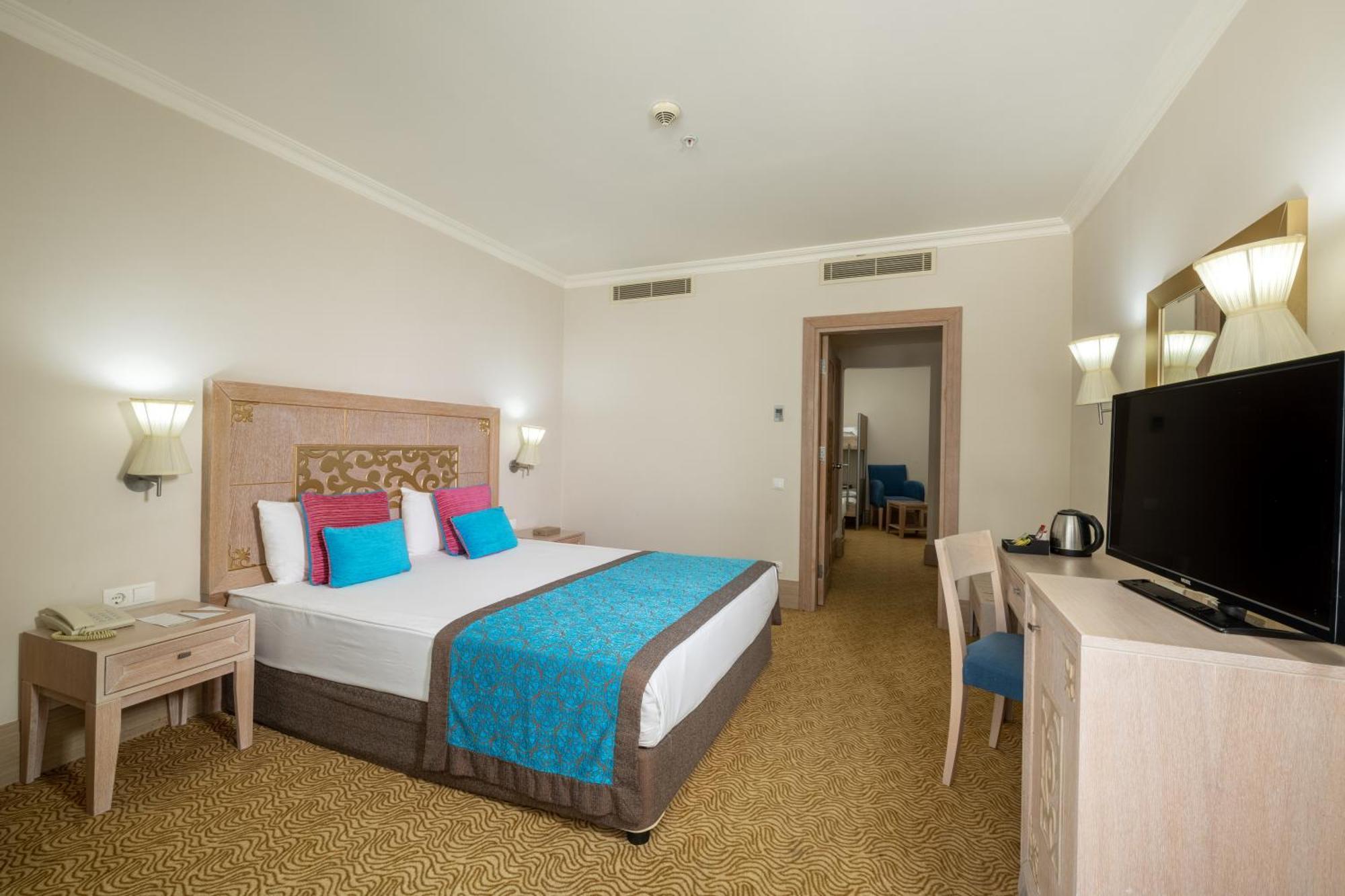 Crystal Family Resort & Spa Belek Exterior foto